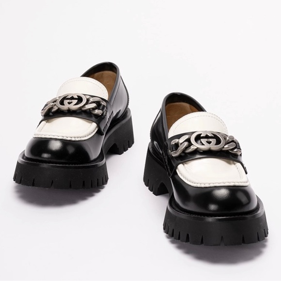 Gucci Ladies Platform Slip On Lug Loafer 'Interlocking G chain- Black & White - Picture 2 of 10